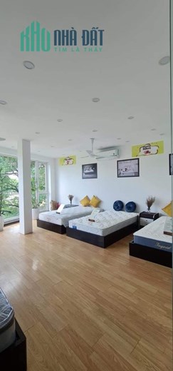 Bán nhà Mặt Phố NGUYỄN CHÍ THANH, BA ĐÌNH. 80M2, 5 TẦNG, MT 8M. SỔ ĐỎ CHÍNH CHỦ. GIÁ 28 TỶ. LH