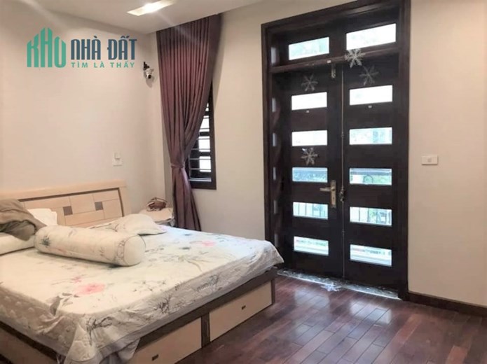 Bán nhà Trung Kính, Phân Lô, Gara 7 chỗ, ô tô tránh, kinh doanh, ô chờ thang máy, giá nhỉnh 12 tỷ