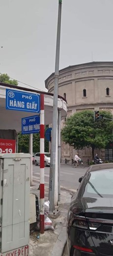 Bán nhà mặt phố HÀNG GIẤY, HOÀN KIẾM. 100M, 6 TẦNG SỔ ĐỎ CHÍNH CHỦ. Gía 56 tỷ.