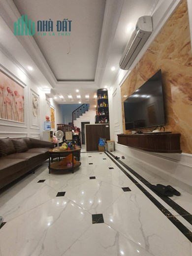 Bán nhà 37m2 phố An Dương, Tây Hồ Dân xây 4 phòng Ngõ Ô tô 15m 3.1 Tỷ