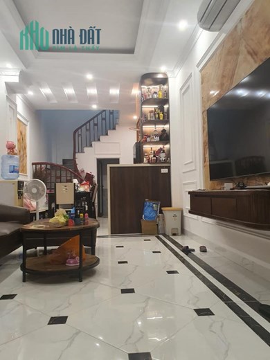 Bán ngôi nhà 38m2 phố An Dương, Tây Hồ Chủ tự xây 4 phòng ngủ 2 Ô tô tránh 15m 3 Tỷ