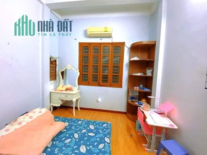 Bán Nhà Phố Trần Cung - CẦU GIẤY 40m2 x 5 tầng , 5 phòng ngủ đầy đủ công năng , giá 6,8 tỷ