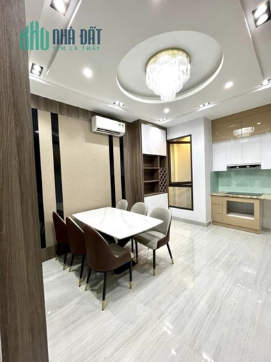 Bán nhà 76m2 phố Nghi Tàm, Tây Hồ Dân xây 5 phòng ngủ Ô tô dừng đỗ 3.8 Tỷ