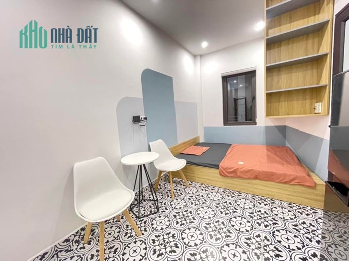 Bán nhà 76m2 phố Nghi Tàm, Tây Hồ Dân xây 5 phòng Gara Ô tô 7 chỗ 3.7 Tỷ