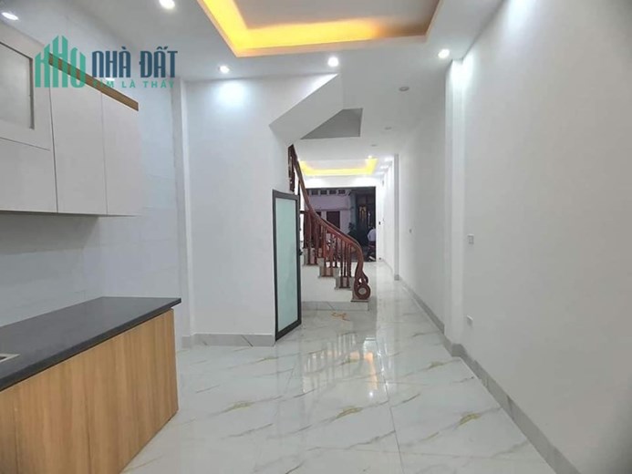 BÁN nhà Ngô Thì Nhậm - Ngô Quyền, Ô tô vào nhà - đỗ cửa ngày đêm, 35m 4 tầng NHỈNH 4tỷ