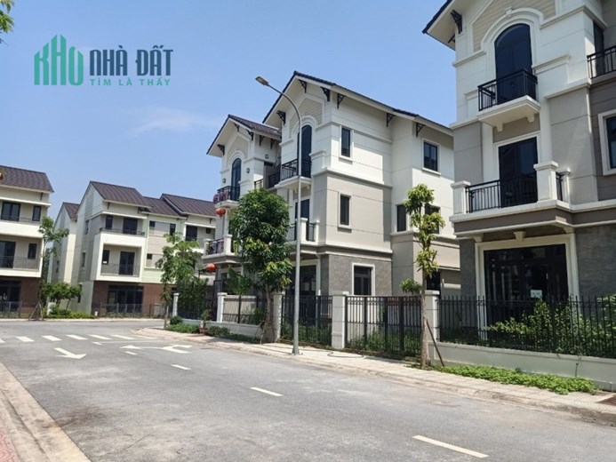 Biệt thự 135m hàng hót siêu hiếm căn áp góc gần công viên chục đường thông, sổ hồng lâu dài