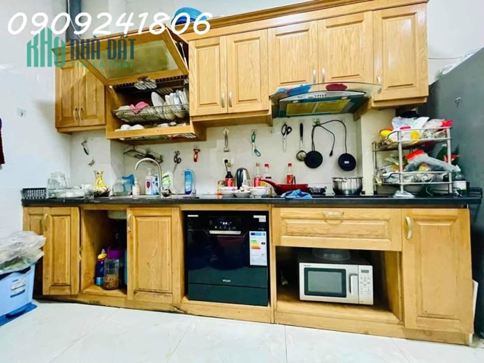 Cần bán Nhà Hoa Bằng -Ngõ nông, Nhà Đẹp 38m, 5 tầng, 4.9 Tỷ
