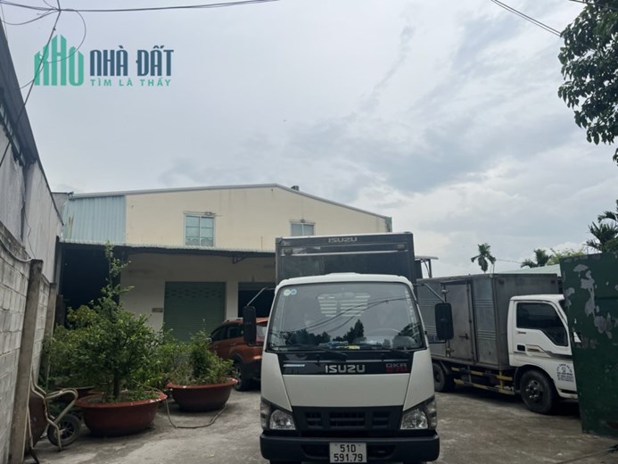 Nhà xưởng  suất, diện tích 1.100m2, Nhị Bình, Hóc Môn