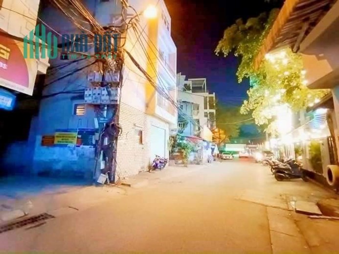 BÁN NHÀ ĐẸP 4 TẦNG DT: 64M2 SỔ ĐỎ GỒM 4 PHÒNG NGỦ MT: 5.6M CHỈ 50M RA ÔTÔ GIÁ 6 TỶ CÓ THƯƠNG LƯỢNG