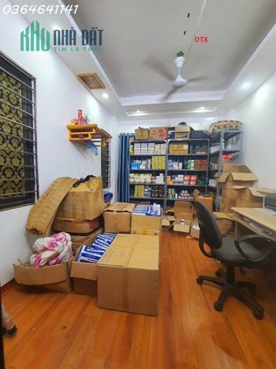cần bán gấp nhà 5T khu Duy Tân, Dịch Vọng Hậu - Q. Cầu Giấy