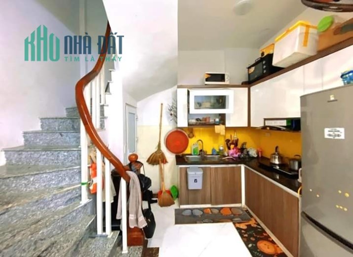 Nhà mới đẹp, CĂN GÓC 33m x 5T x 4 tỷ Trần Thái Tông Cầu Giấy 0343564283