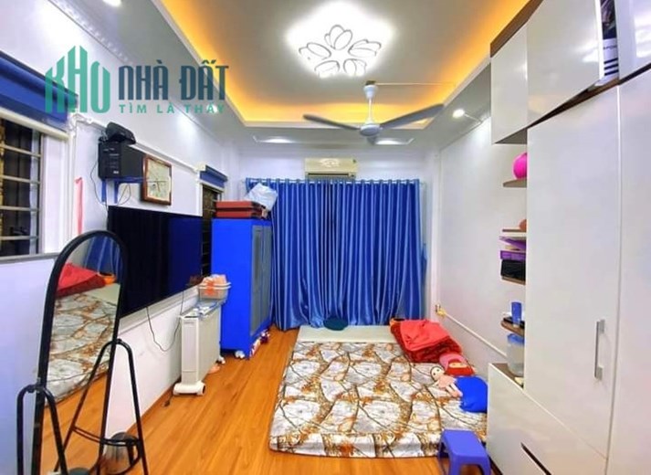 Nhà mới đẹp, CĂN GÓC 33m x 5T x 4 tỷ Trần Thái Tông Cầu Giấy 0343564283