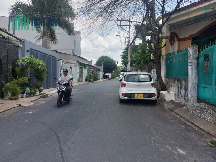 Bán Nhà Mới Xinh 33m2 Lã Xuân Oai, Quận 9,2 Tầng , xe hơi đổ cửa, sổ hồng riêng Nhĩnh 3 tỷ