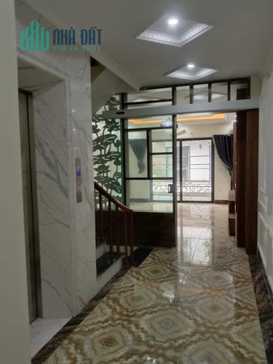 MẶT NGÕ THÔNG-ÔTÔ VÀO NHÀ-LÔ GÓC-THANG MÁY-85M 9xTỶ-NGUYỄN VĂN CỪ LONG BIÊN