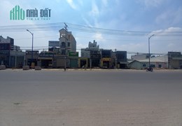 Bán nhà mặt tiền Đặng Thúc Vịnh, ngang rộng, đường rộng 40 mét có vỉa hè.