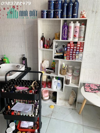 HOT HOT NHANH CÒN ! Sang GẤP MB Tiệm Tóc – Nail - Gía Rẻ Chỉ 9 tr , MB thuê Rẻ chỉ 5 tr / tháng, Lh