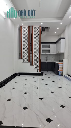 Bán Nhà 5 Tầng Xây Mới Tại Kim Ngưu Hai bà Trưng 31m 5 Tầng Giá 4.2 tỷ Bao Phí Sang tên