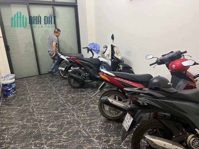 BÁN CCMN 6 TẦNG HẠNG SANG Ô TÔ TRÁNH KINH DOANH 9PKK CÓ GÁC XÉP THANG MÁY 10,8 TỶ