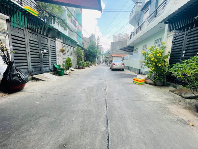 Chính Chủ Ở Cần Bán Gấp Nhà phạm văn chiêu P14 gò vấp
