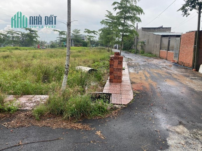 Sở Hữu Ngay Lô Đất Đẹp Vị Trí Đắc Địa Tại  Cần Đước