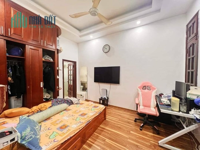 BÁN NHÀ PHỐ BÙI XƯƠNG TRẠCH - THANH XUÂN LÔ GÓC, Ô TÔ, MỚI ĐẸP Ở LUÔN 40M2 MT 4.2M CHỈ 4.75 TỶ