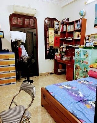 Bán căn nhà địa chỉ ngõ 96 phố Chiến Thắng, quận Hà Đông, diện tích 40m2, được bán với giá 4.6 tỷ