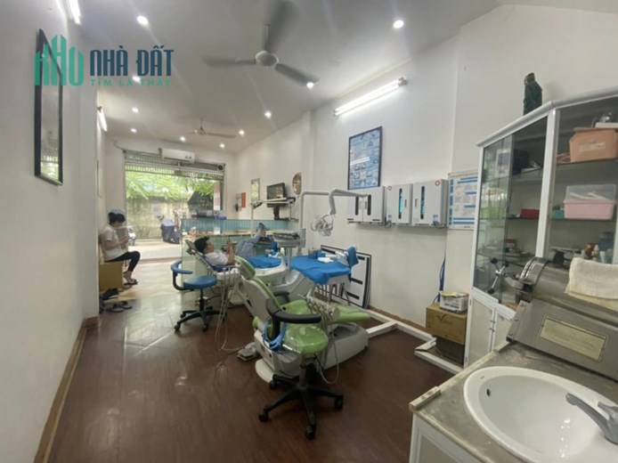Bán nhà phố Nghi Tàm, Tây Hồ, 40m2 x 4Tầng, kinh doanh sầm uất, giá 10 tỷ 0969693855