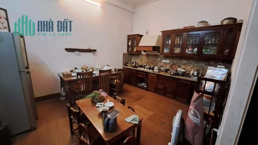 Bán ngôi nhà 123m2 phố Nghi Tàm, Tây Hồ Gara Ô tô tránh Kinh doanh vô địch 15.6 Tỷ
