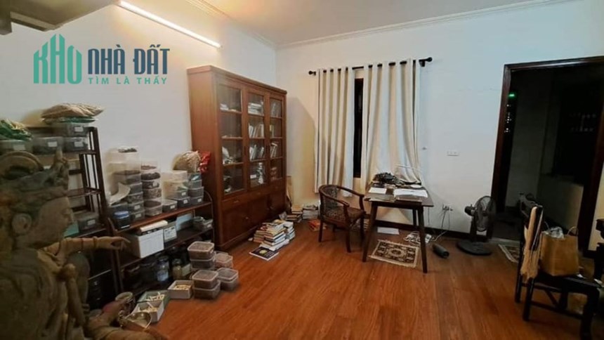 Bán căn nhà 122m2 phố Nghi Tàm, Tây Hồ Gara Ô tô Kinh doanh đa dạng 15.8 Tỷ