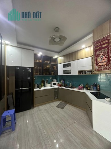 20 tỷ còn 17.9 tỷ, MẶT TIỀN, THANG MÁY, 83M2, 6 TẦNG, NGUYỄN VĂN TRỖI P11 PHÚ NHUẬN