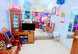 CHỦ GIẢM CHÀO MẠNH GIÁ CHỈ CÒN 3 TỶ DT:39M2 SỔ ĐỎ NHÀ 3 TẦNG x 3 PHÒNG NGỦ MT : 3.5M CHỈ 10M RA ÔTÔ