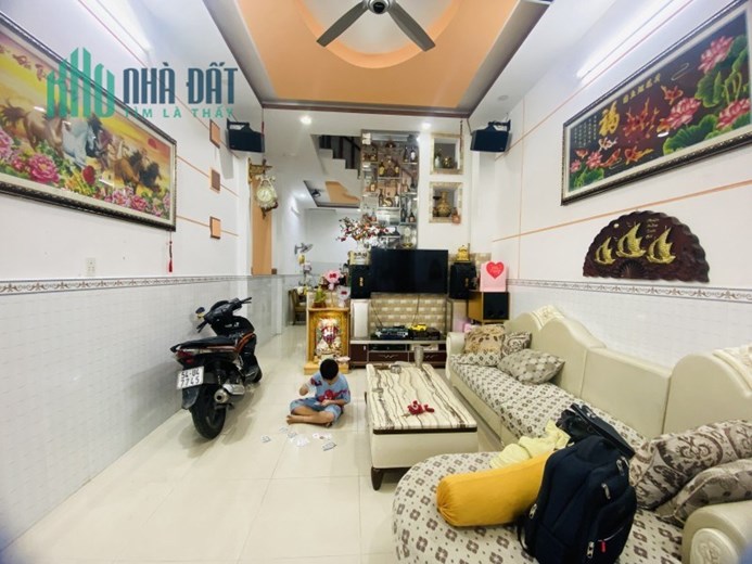 Bán nhà HXH Hương Lộ 2, Bình Tân 4 tầng 60m2 chỉ nhỉnh 5 tỷ Lh 0902160655