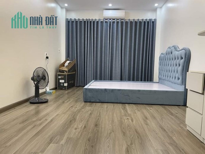 BÁN NHÀ TRẦN CUNG-NGÕ THÔNG - NHÀ ĐẸP Ở NGAY  56M 5TẦNG 5,1 TỶ