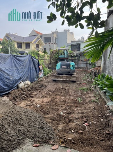 Mảnh đất thổ cư nhỉnh 30tr/m tại Di Trạch, Hoài Đức