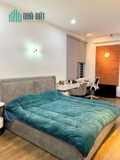 BÁN NHÀ ĐÊ LA THÀNH 35M NỘI THẤT ĐẸP NHỈNH 4TY FULL NỘI THẤT
