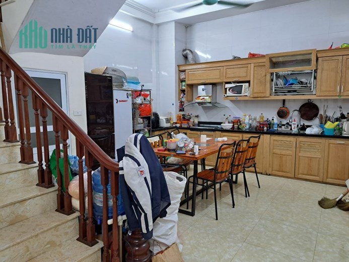 Trung tâm Vĩnh Quỳnh - Thanh Trì, diện tích 41m2, 4 tầng,  giá nhỉnh 3.5 tỷ