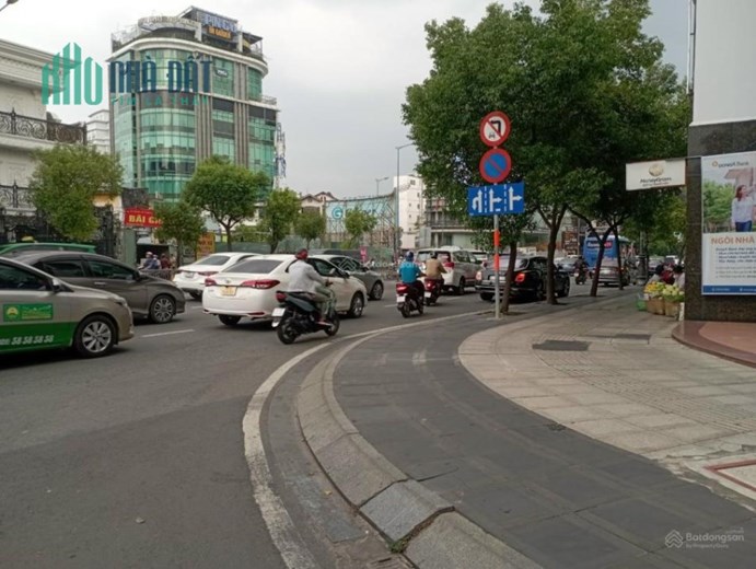 MẶT TIỀN KINH DOANH. NGANG KHỦNG 7.3M, 116M2, HỒ BIỂU CHÁNH P11 PHÚ NHUẬN