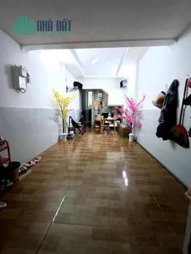Bán nhà hxh đường 109 phước long B, diện tích 46m đúc 1 lầu khu trung tâm
