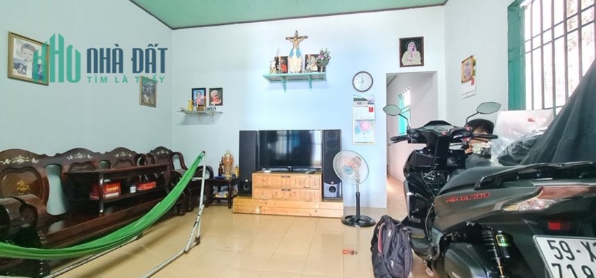 Bán nhà HXH Ngang 5.6 dài 16 Lê Văn Việt, kế bên Vincom. Chỉ 4.5 tỷ TL