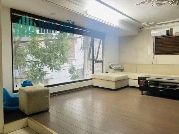 Nhà Bạch Mai 33m2 4T giá chỉ 3.6 tỷ. Siêu đẹp