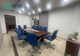 Bán Gấp Nhà Quận 10 Mặt Tiền Kinh Doanh Sầm Uất Với 74m2 6 tầng BTCT Chỉ 28 tỷ TL.