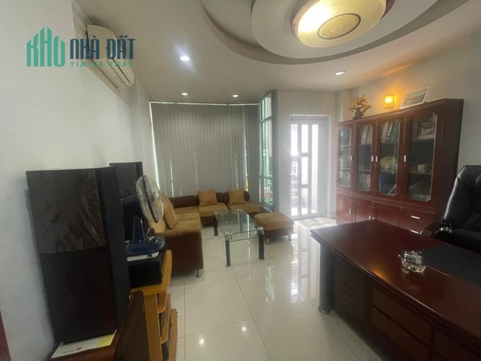 Bán Gấp Nhà Quận 10 Mặt Tiền Kinh Doanh Sầm Uất Với 74m2 6 tầng BTCT Chỉ 28 tỷ TL.
