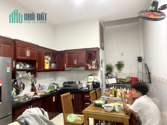NHÀ BÁN GẤP - KINH DƯƠNG VƯƠNG - BÌNH TÂN - GIÁP Q.6 - HXH THÔNG - 4 TẦNG 78M2 - 6,3 TỶ