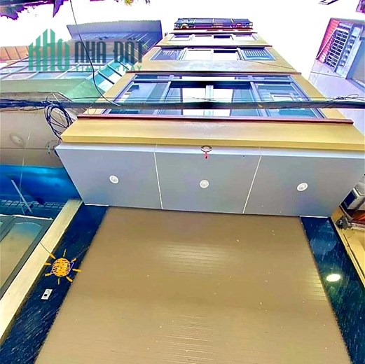 Nhà Đẹp Lê Văn Hiến 34m 4.65 tỷ 5 tầng MT 3.6m - PHÂN LÔ - NGÕ THÔNG - Ô TÔ
