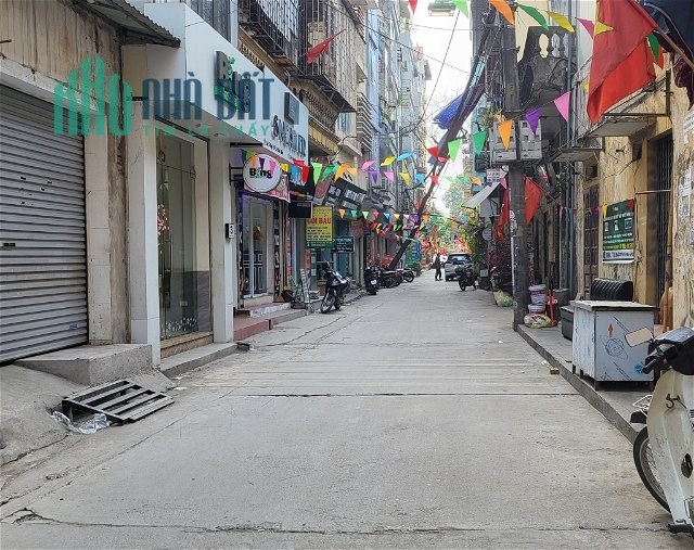 Nhà Đẹp Lê Văn Hiến 34m 4.65 tỷ 5 tầng MT 3.6m - PHÂN LÔ - NGÕ THÔNG - Ô TÔ