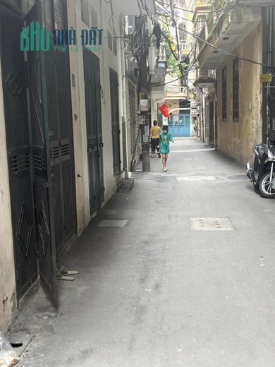 bán gấp mảnh đất 30m2 phố Trần Bình, Cầu Giấy - ngay cạnh ĐH Thương Mại