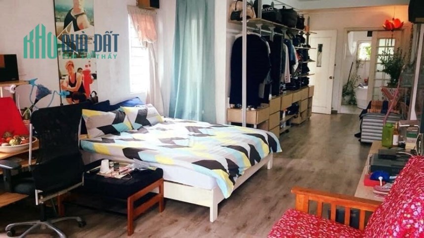 PHÂN LÔ Ô TÔ ĐỖ CỬA, TƯƠNG LAI RA MẶT ĐƯỜNG, NHÀ ĐẸP 4 TẦNG Ở NGAY.