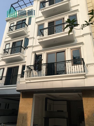 BÁN NHÀ PHỐ THẠCH BÀN 51M2 5 TẦNG THANG MÁY Ô TÔ VÀO NHÀ NGÕ NÔNG GẦN PHỐ 7 TỶ