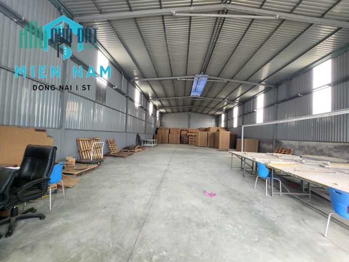 cho thuê xưởng Long Thành 400m2 CÓ VĂN PHÒNG,ĐIỆN 3PHA xe CONG giá chỉ 25 triệu/tháng