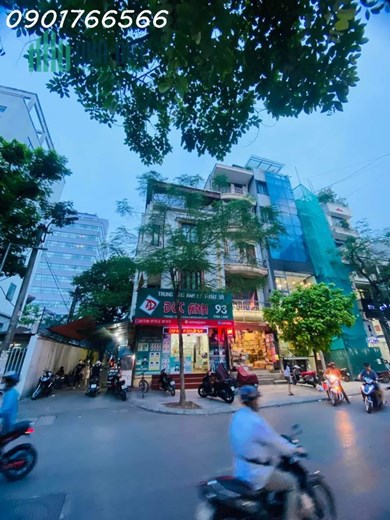Siêu đẹp, Mặt Phố Chùa Láng, Quận Đống Đa, 50m x 4T, Giá 25 tỷ.